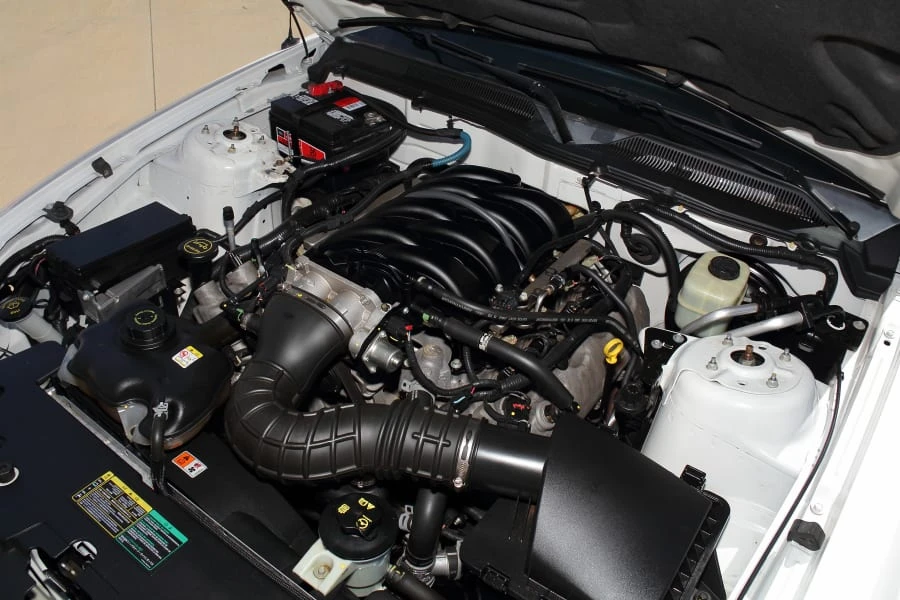 2005 Ford S197 Mustang - Image 28 of 31