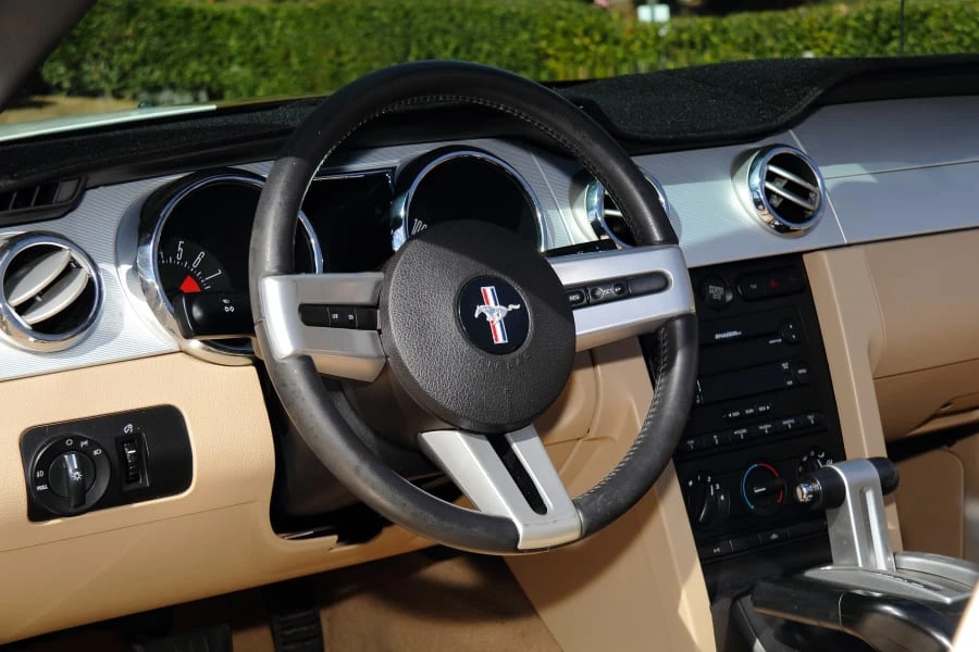 2005 Ford S197 Mustang - Image 25 of 31