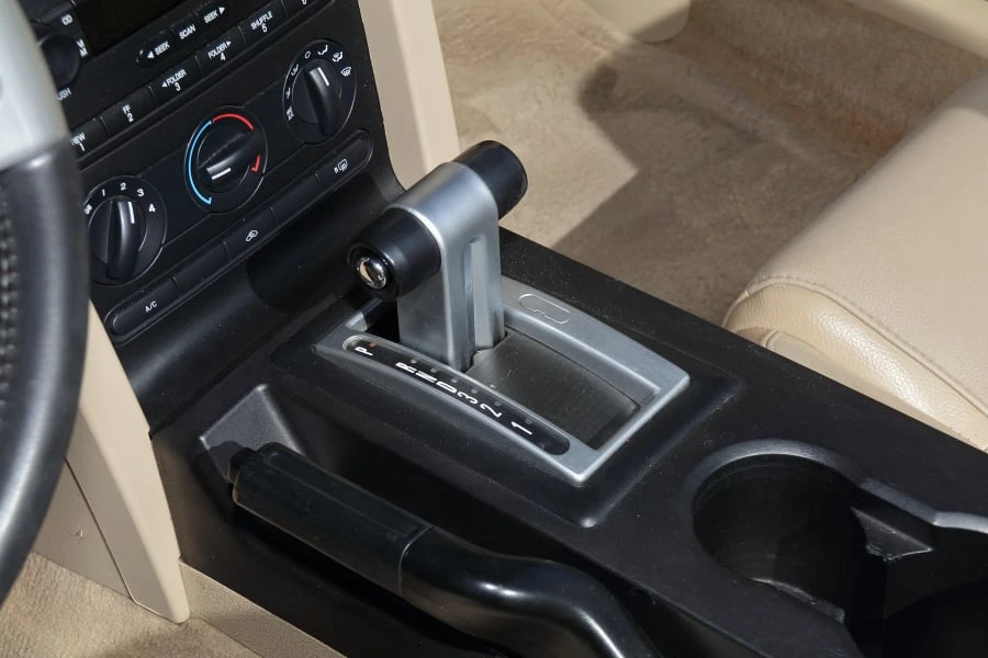 2005 Ford S197 Mustang - Image 27 of 31