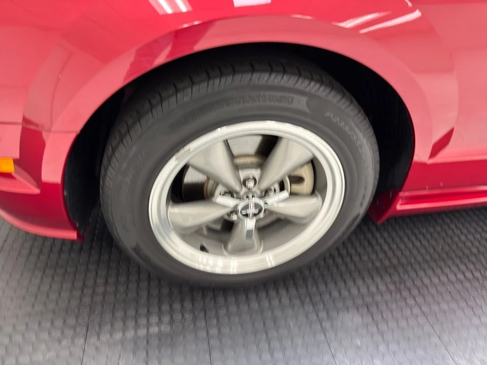 2005 Ford S197 Mustang GT - Image 14 of 31
