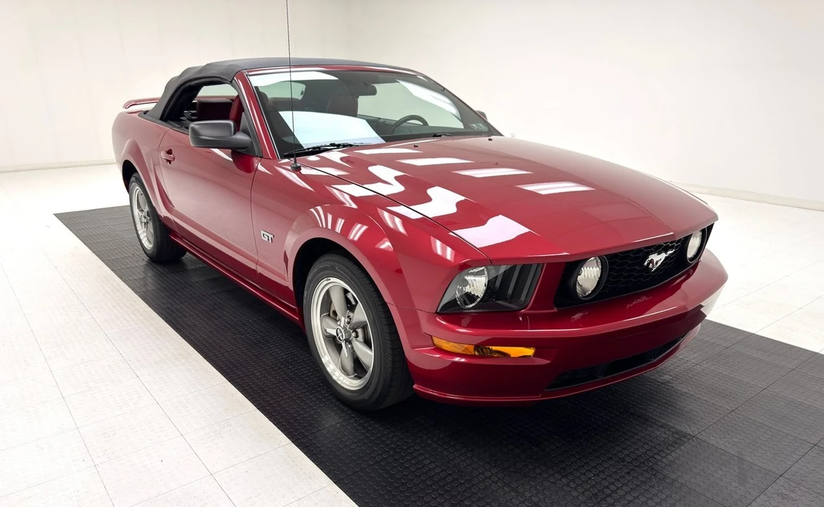 2005 Ford S197 Mustang GT - Image 10 of 31