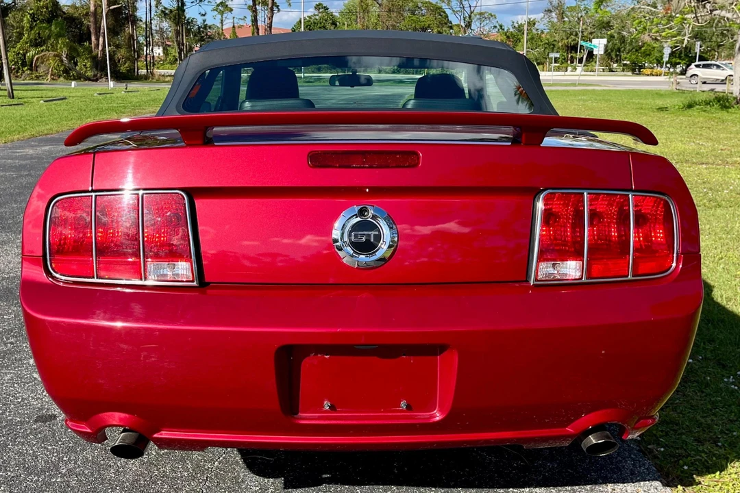 2005 Ford S197 Mustang - Image 5 of 31