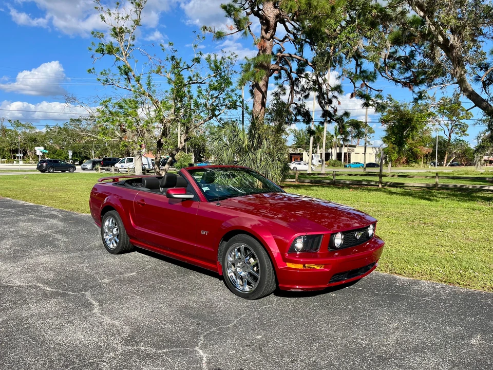 2005 Ford S197 Mustang - Image 14 of 31