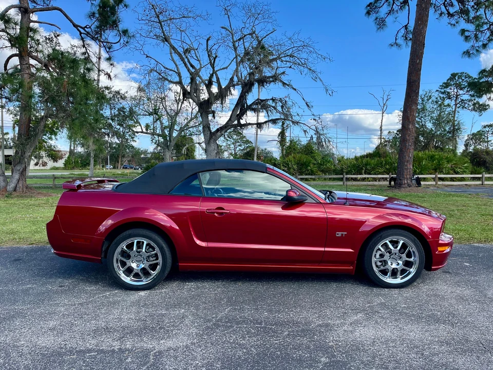 2005 Ford S197 Mustang - Image 26 of 31