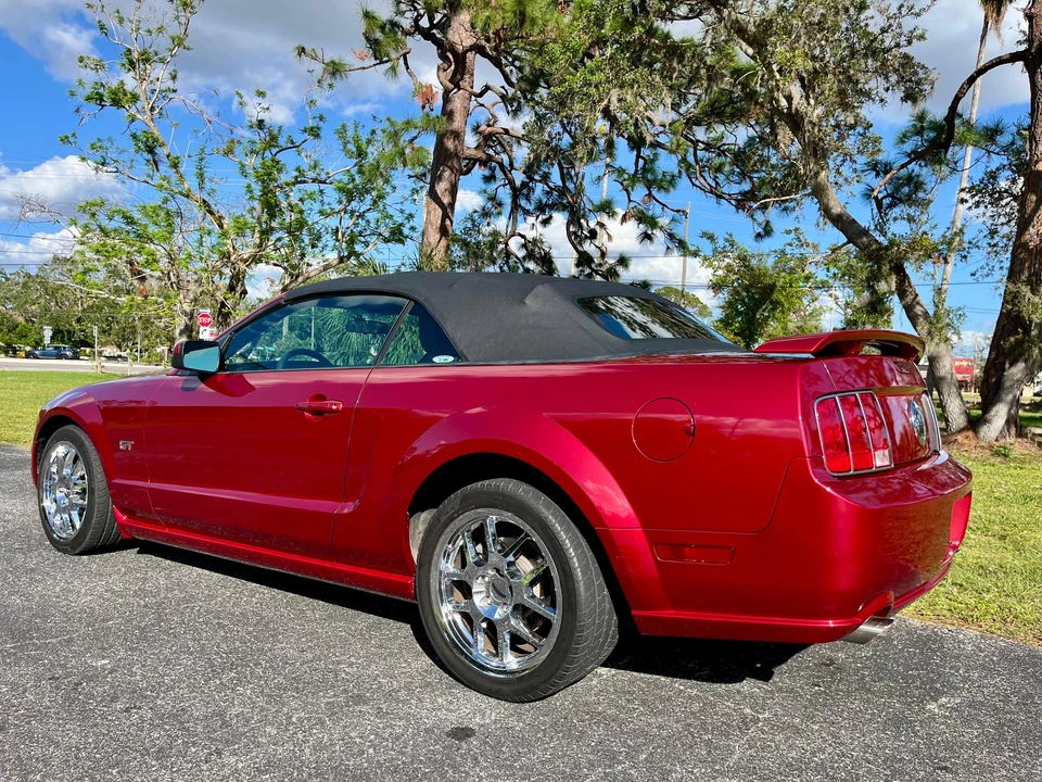 2005 Ford S197 Mustang - Image 20 of 31