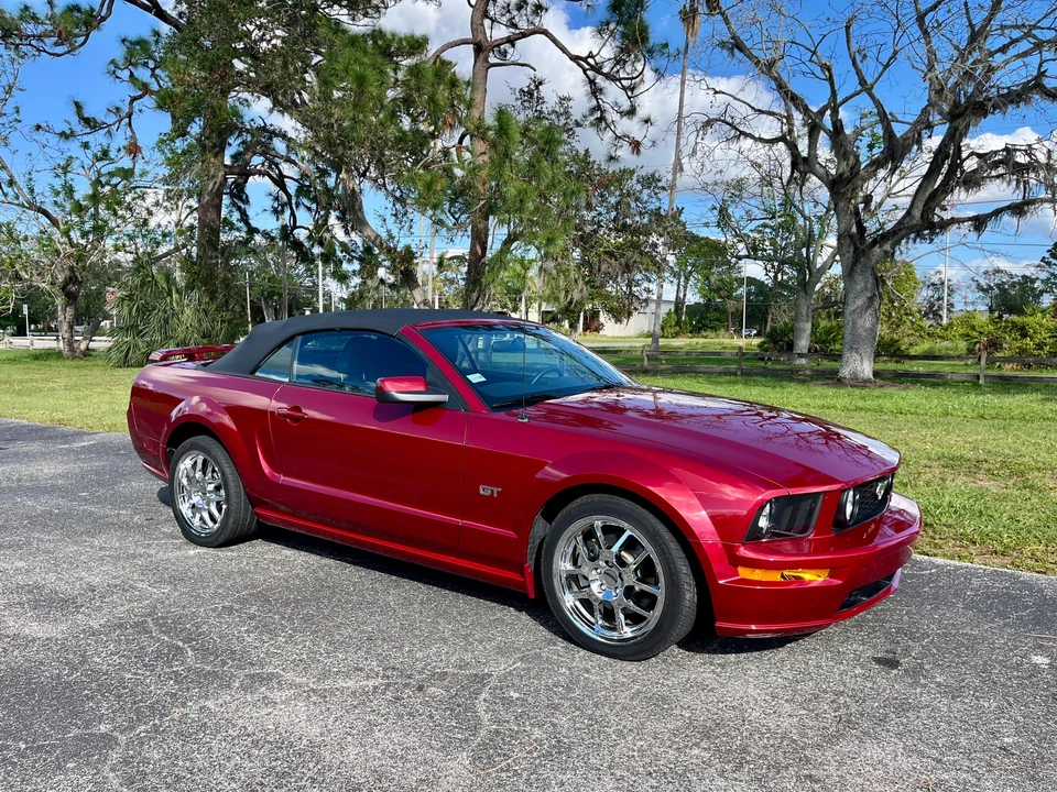 2005 Ford S197 Mustang - Image 28 of 31