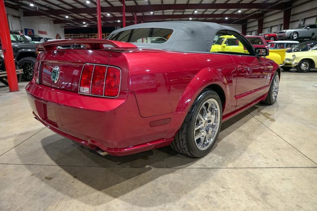 2005 Ford S197 Mustang GT - Image 24 of 31