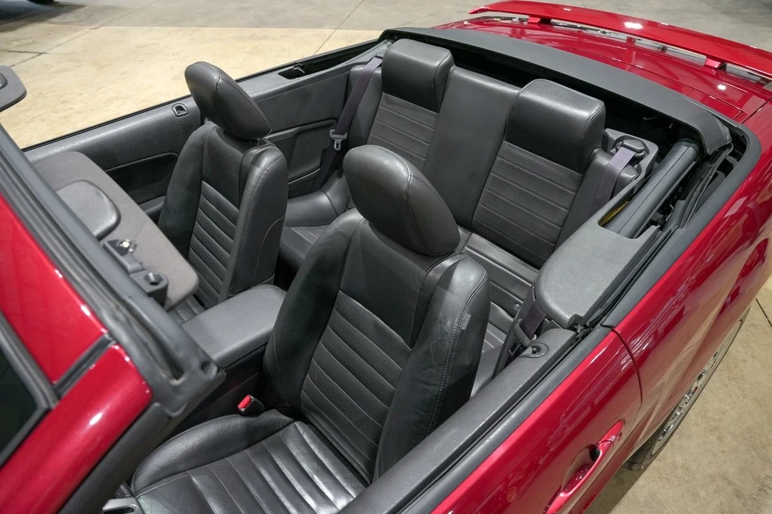 2005 Ford S197 Mustang GT - Image 19 of 31