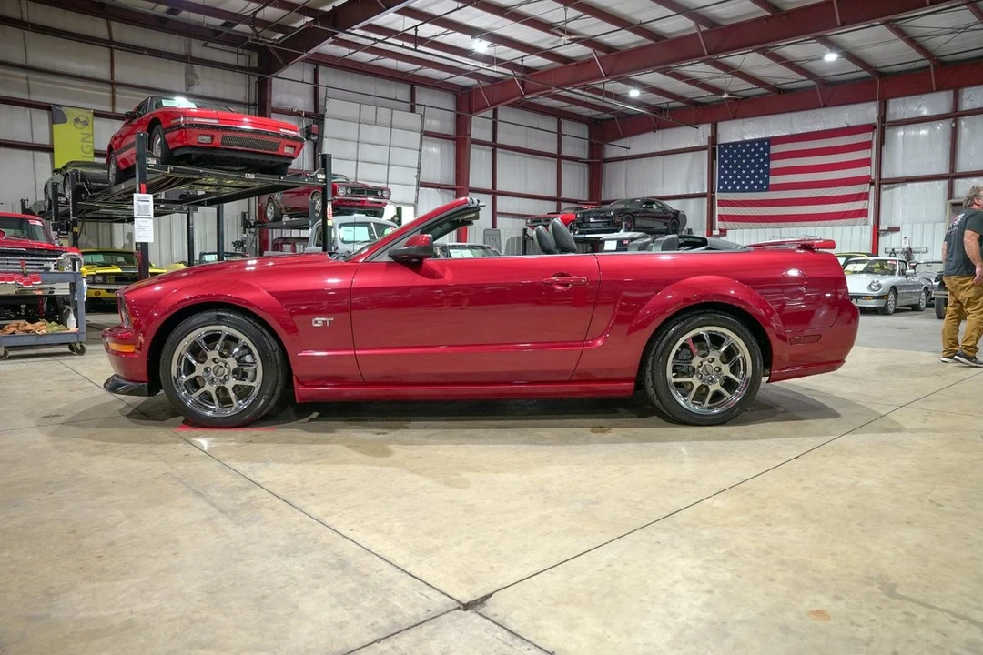 2005 Ford S197 Mustang GT - Image 4 of 31