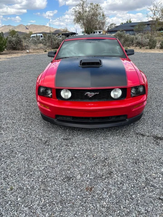 2005 Ford S197 Mustang GT - Image 11 of 12