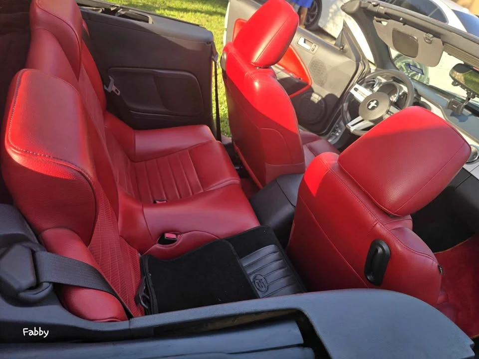 2005 Ford S197 Mustang GT - Image 9 of 12