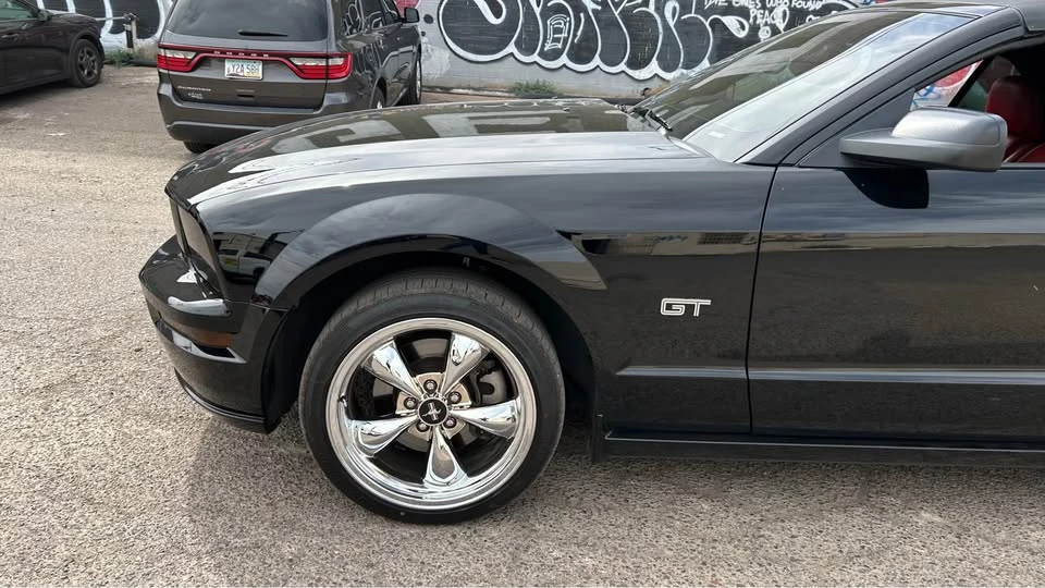 2005 Ford S197 Mustang GT - Image 5 of 13