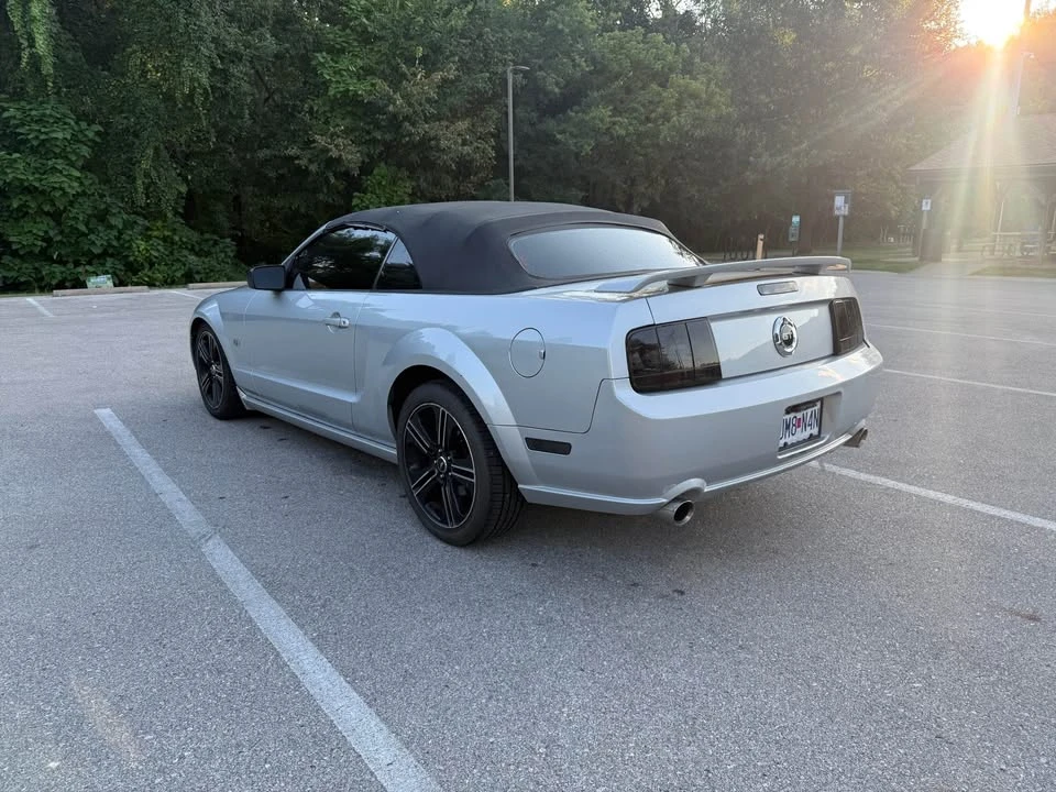 2005 Ford S197 Mustang GT - Image 7 of 13