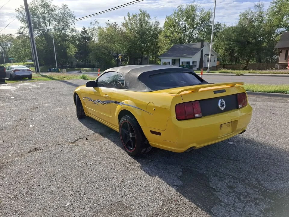 2005 Ford S197 Mustang GT - Image 6 of 9