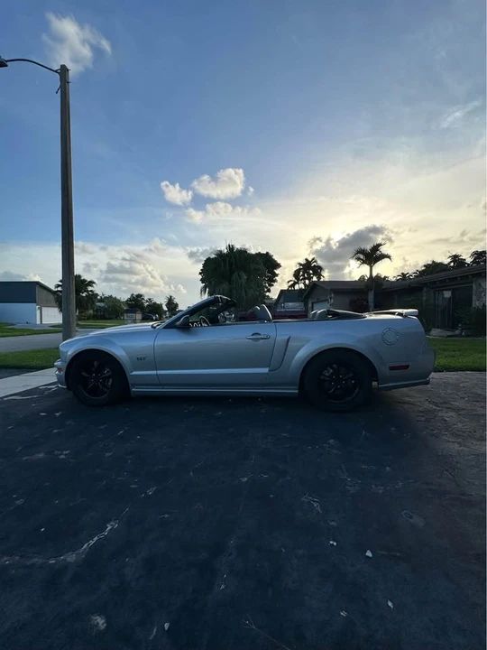 2005 Ford S197 Mustang GT - Image 5 of 13