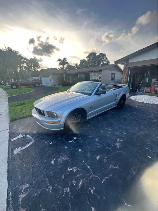 2005 Ford S197 Mustang GT - Image 6 of 13