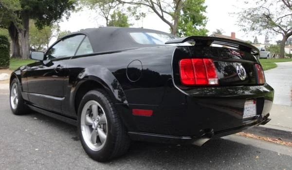 2005 Ford S197 Mustang - Image 10 of 21