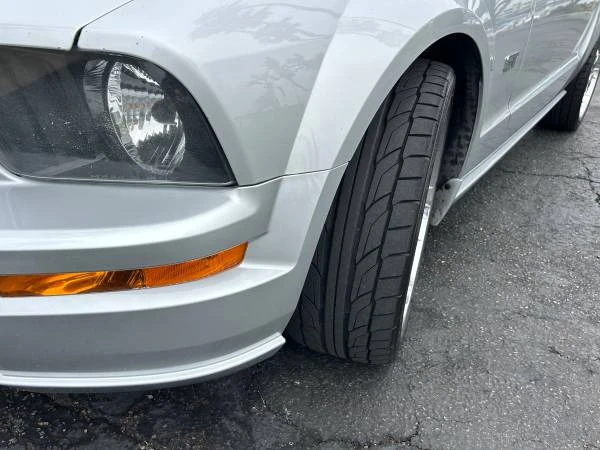2005 Ford S197 Mustang - Image 19 of 21