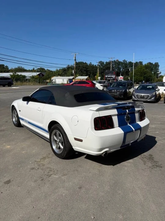 2005 Ford S197 Mustang GT - Image 8 of 15