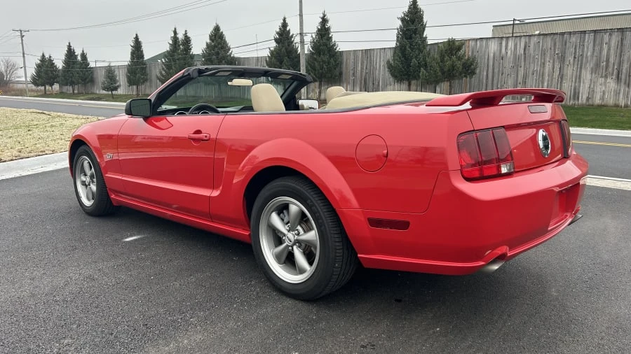 2005 Ford S197 Mustang - Image 3 of 13
