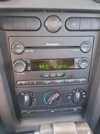 2005 Ford S197 Mustang - Image 18 of 19