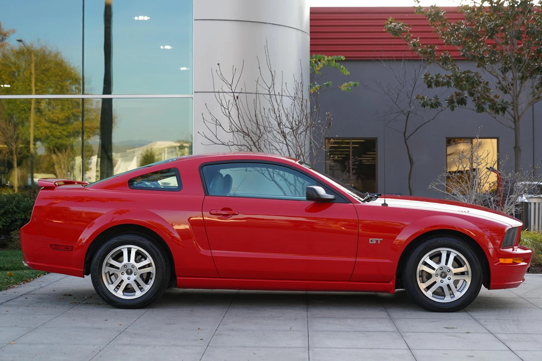2005 Ford S197 Mustang - Image 25 of 31