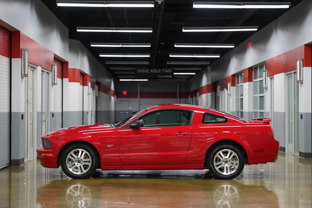 2005 Ford S197 Mustang - Image 15 of 31