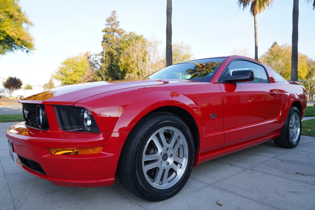 2005 Ford S197 Mustang - Image 13 of 31