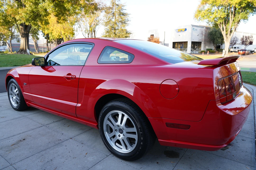2005 Ford S197 Mustang - Image 17 of 31