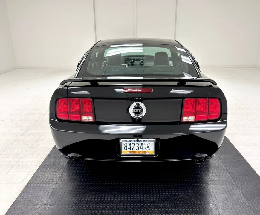 2005 Ford S197 Mustang - Image 4 of 12