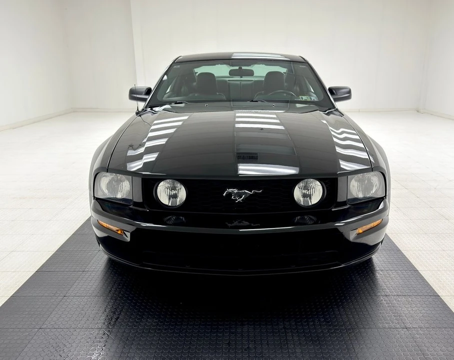 2005 Ford S197 Mustang - Image 8 of 12