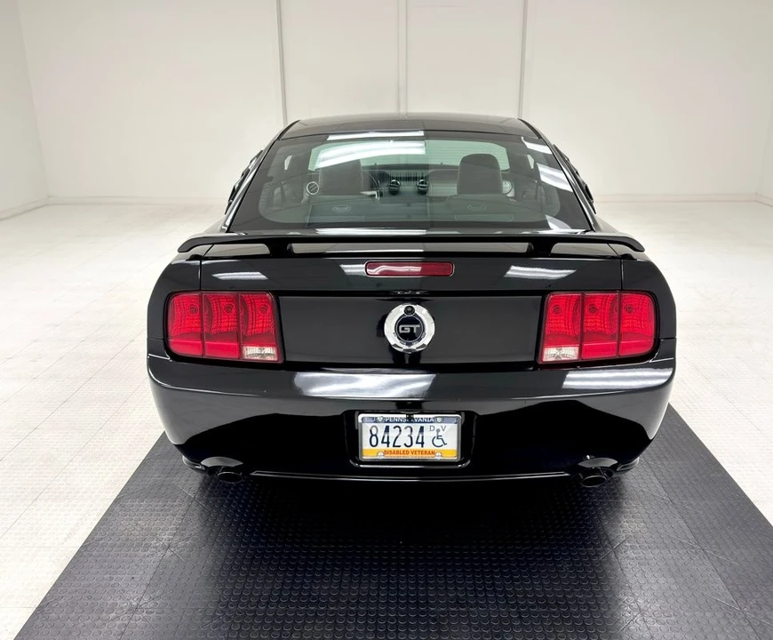 2005 Ford S197 Mustang - Image 4 of 31