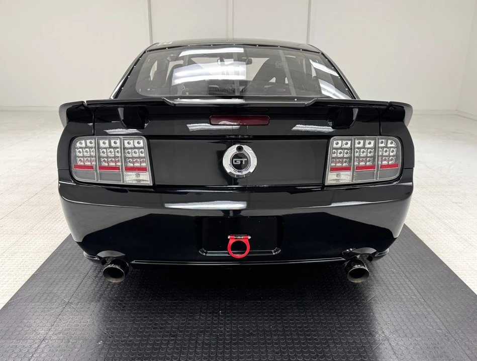 2005 Ford S197 Mustang - Image 4 of 21