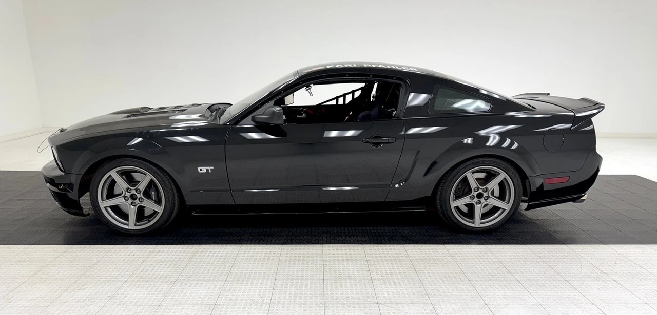2005 Ford S197 Mustang - Image 2 of 12