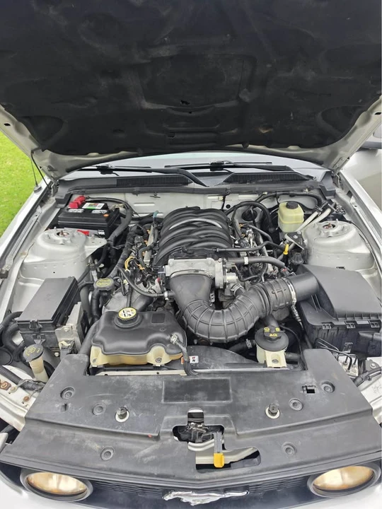 2005 Ford S197 Mustang GT - Image 10 of 11