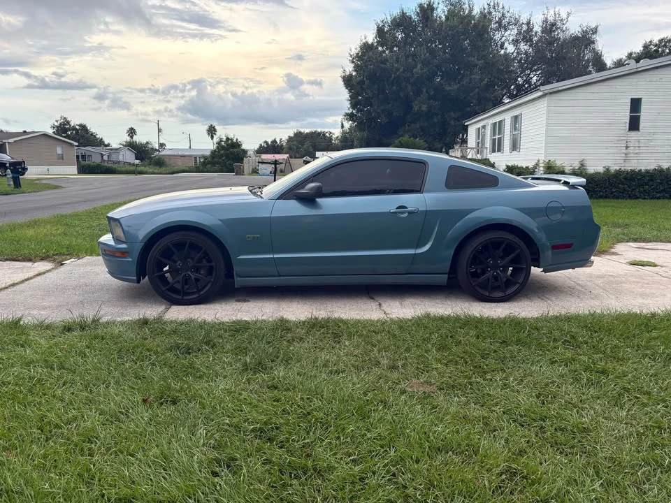 2005 Ford S197 Mustang GT - Image 2 of 8