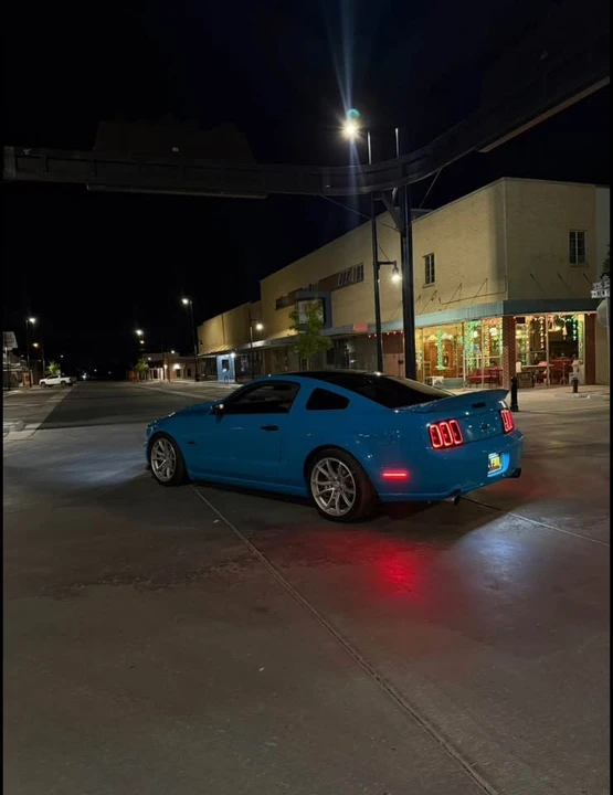 2005 Ford S197 Mustang GT - Image 3 of 10