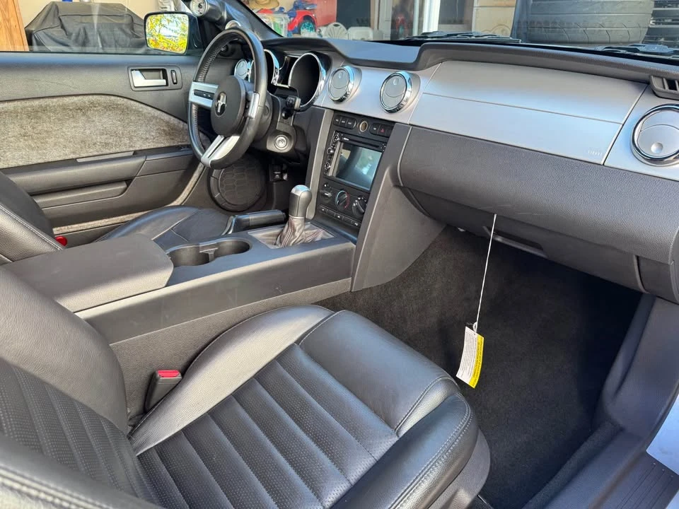 2005 Ford S197 Mustang GT - Image 8 of 20
