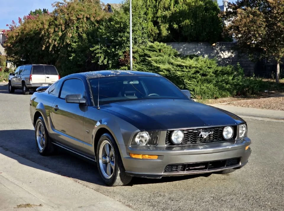 2005 Ford S197 Mustang GT - Image 3 of 10