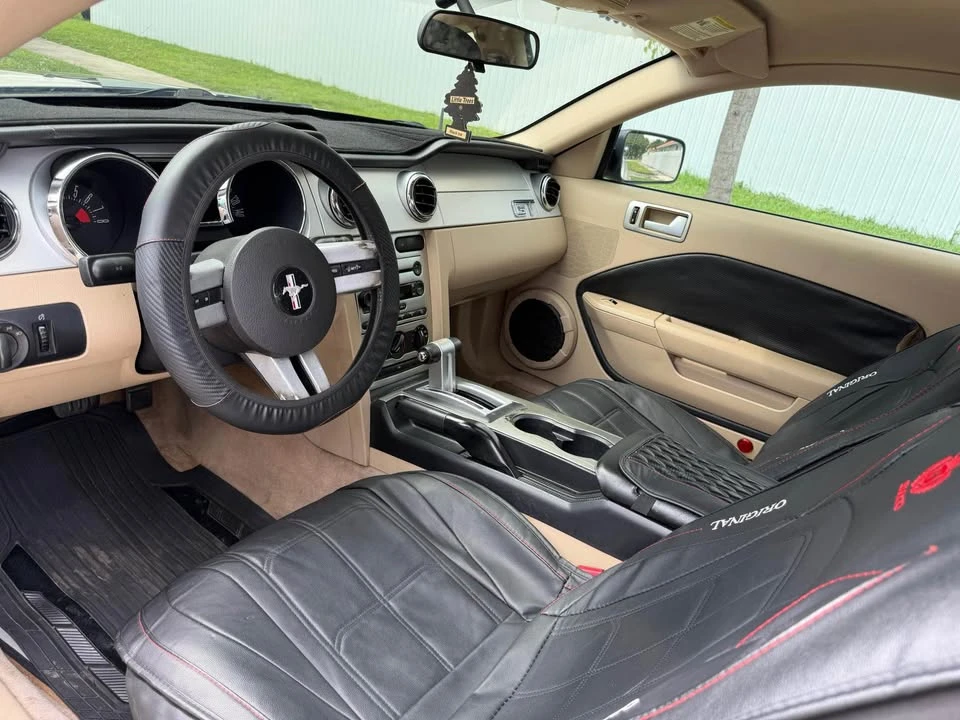 2005 Ford S197 Mustang GT - Image 9 of 12