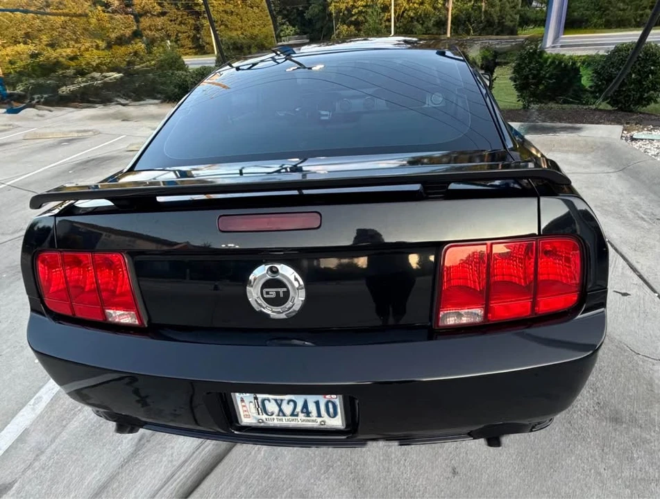 2005 Ford S197 Mustang GT - Image 6 of 9