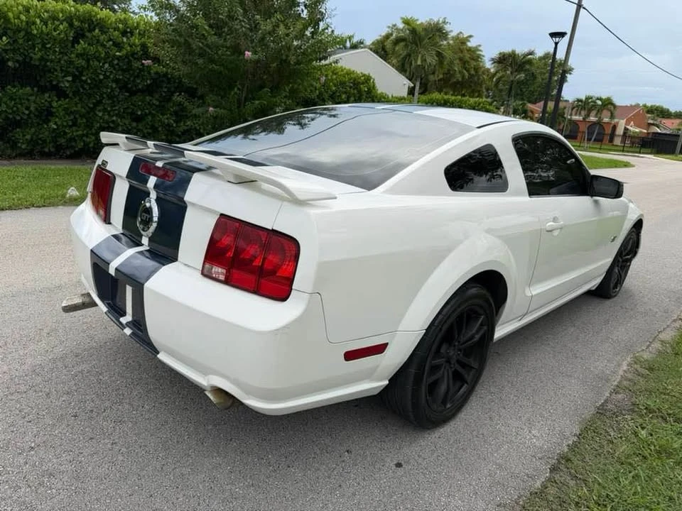 2005 Ford S197 Mustang GT - Image 6 of 12