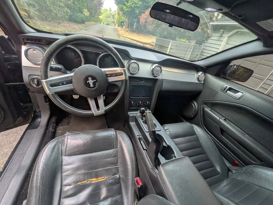 2005 Ford S197 Mustang GT - Image 9 of 10