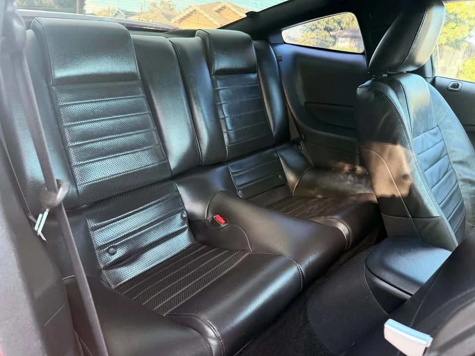 2005 Ford S197 Mustang GT - Image 11 of 12