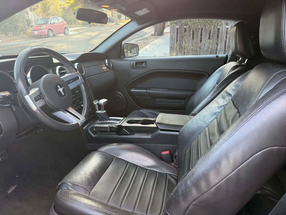 2005 Ford S197 Mustang GT - Image 9 of 12