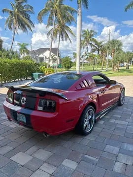 2005 Ford Mustang GT Coupe 2D