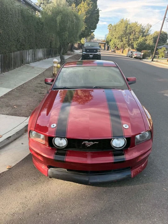 2005 Ford S197 Mustang GT - Image 2 of 12