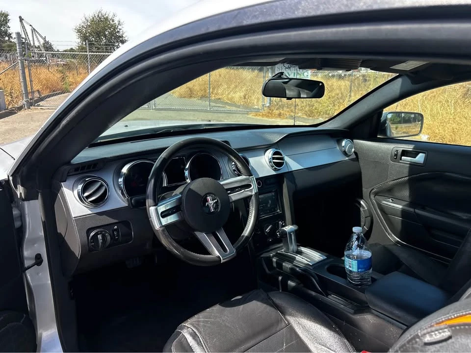 2005 Ford S197 Mustang GT - Image 16 of 17
