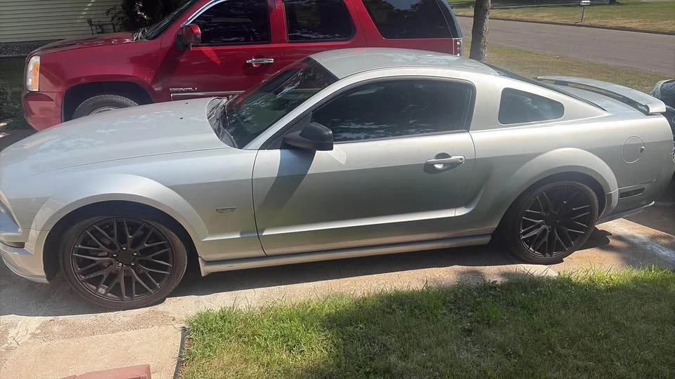 2005 Ford S197 Mustang GT - Image 7 of 8