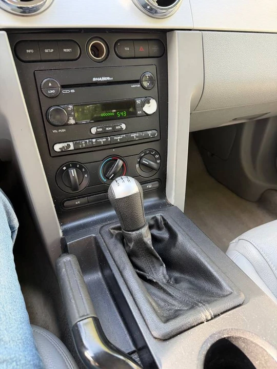 2005 Ford S197 Mustang - Image 18 of 21